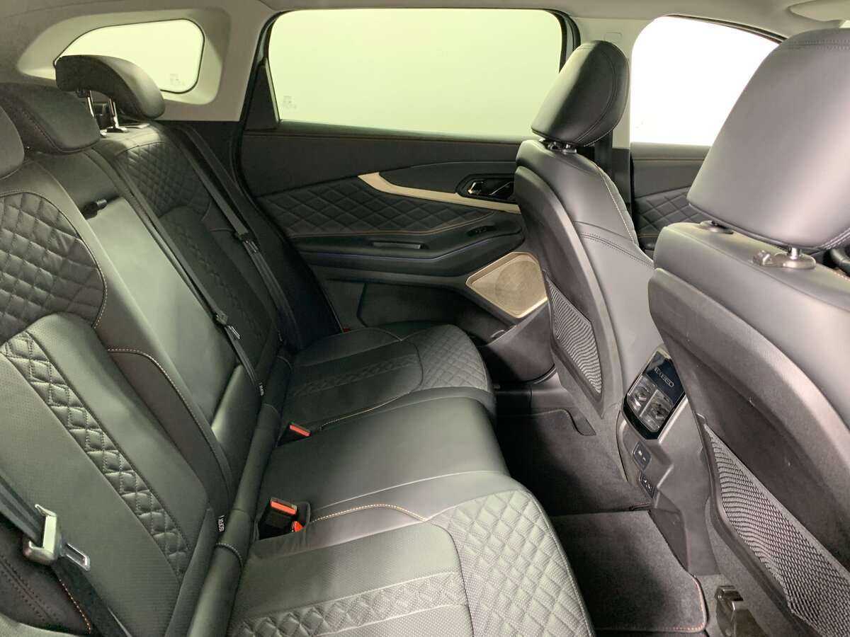 Купить EXEED TXL с пробегом. Фото: #17