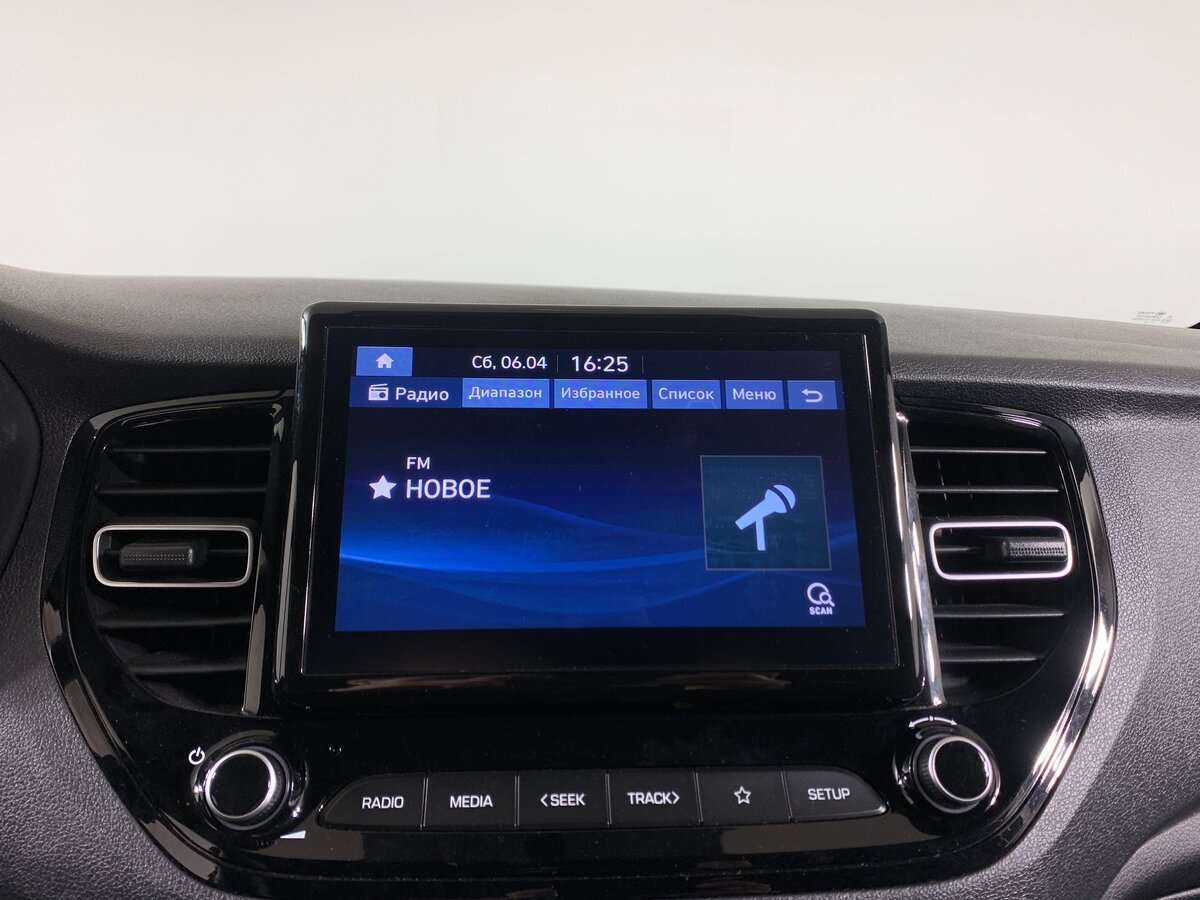 Купить Hyundai Solaris с пробегом. Фото: #12