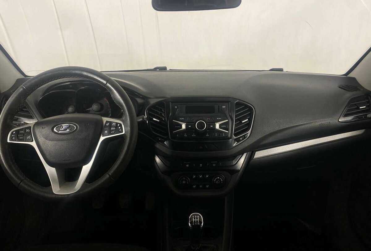 Купить Lada (ВАЗ) Vesta с пробегом. Фото: #10