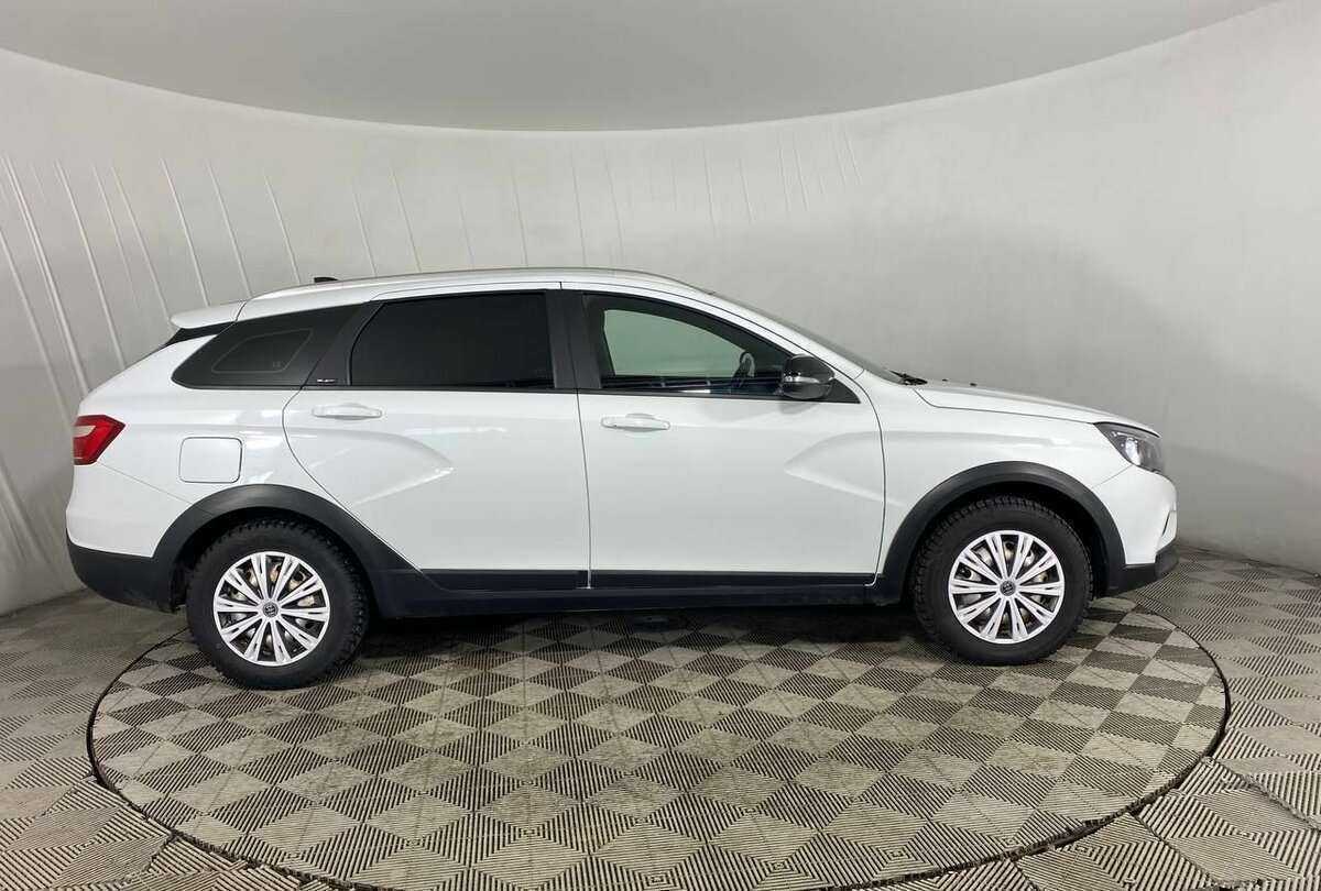 Купить Lada (ВАЗ) Vesta с пробегом. Фото: #3