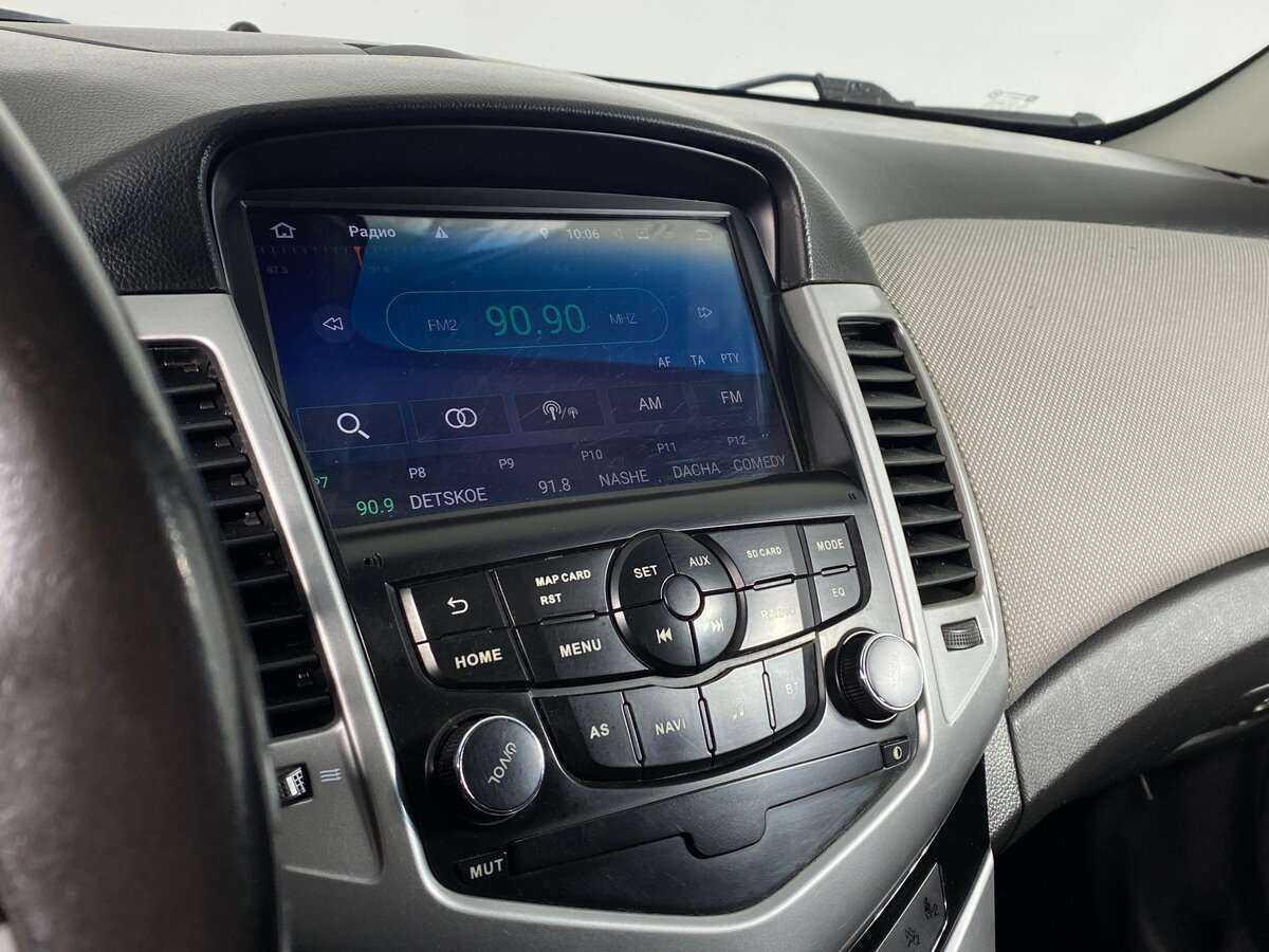 Купить Chevrolet Cruze с пробегом. Фото: #10