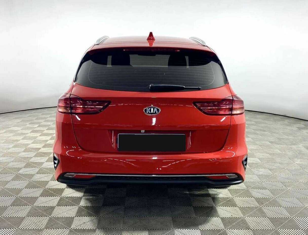 Купить Kia Ceed с пробегом. Фото: #5