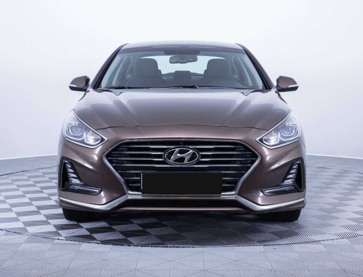 Купить Hyundai Sonata с пробегом. Фото: #1