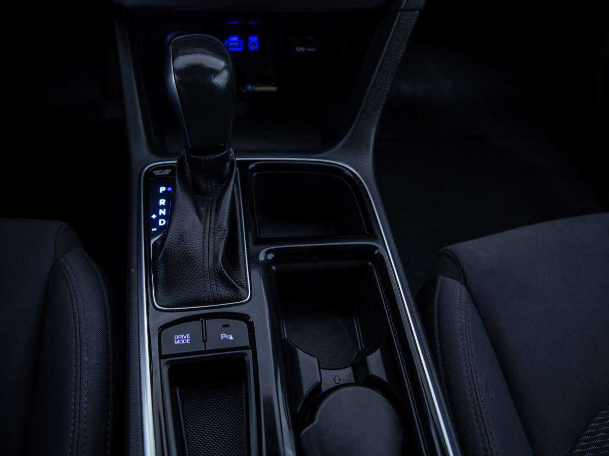 Купить Hyundai Sonata с пробегом. Фото: #14