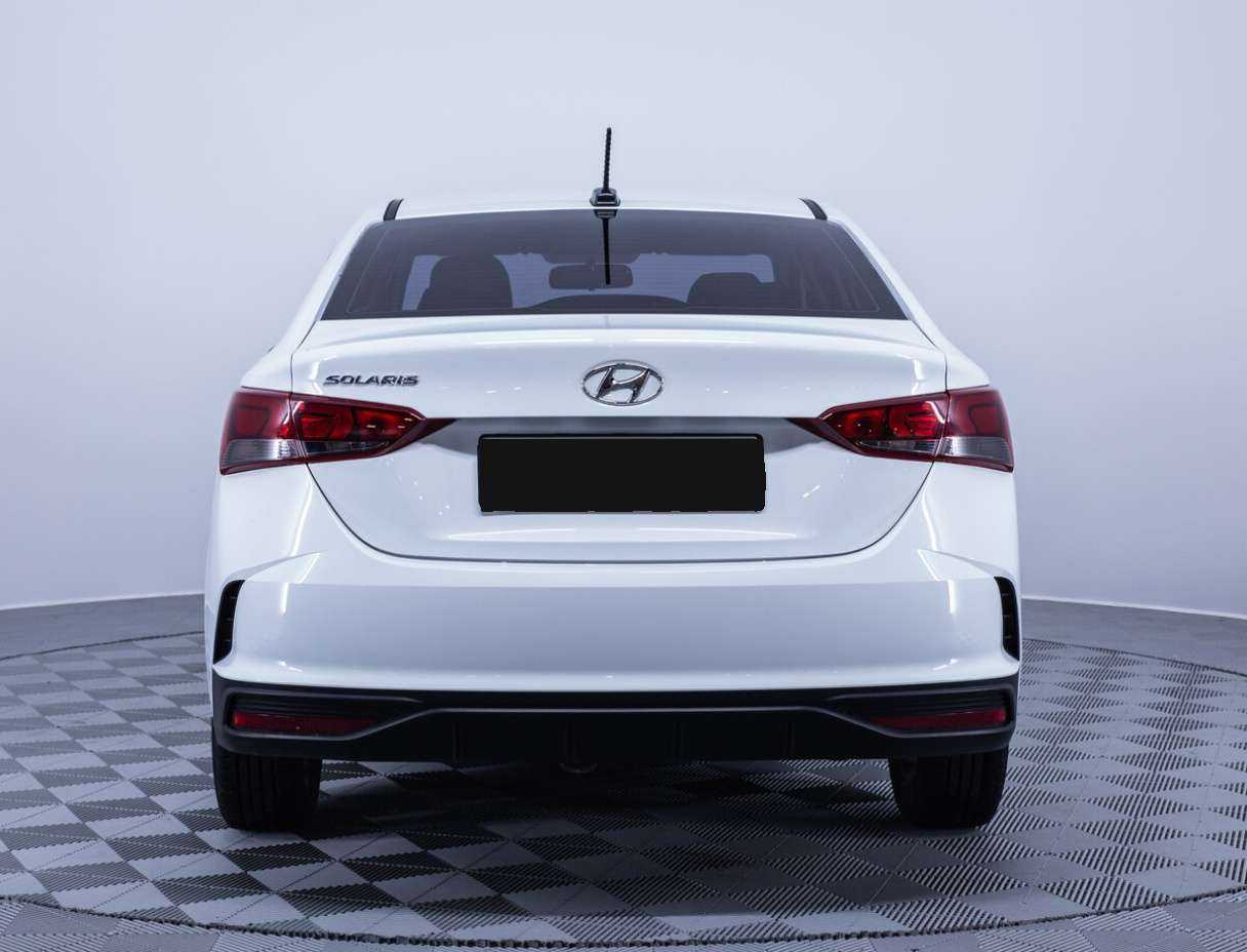 Купить Hyundai Solaris с пробегом. Фото: #5