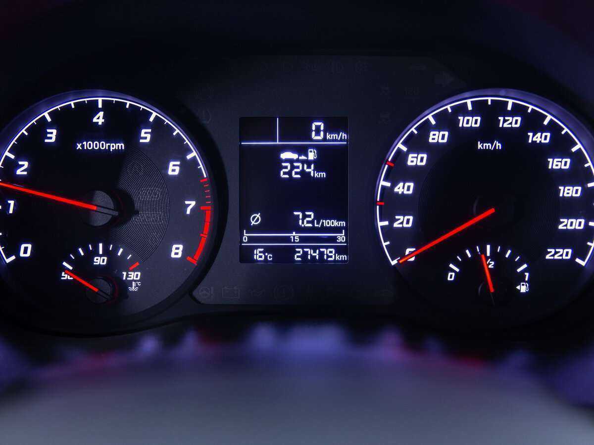 Купить Hyundai Solaris с пробегом. Фото: #8