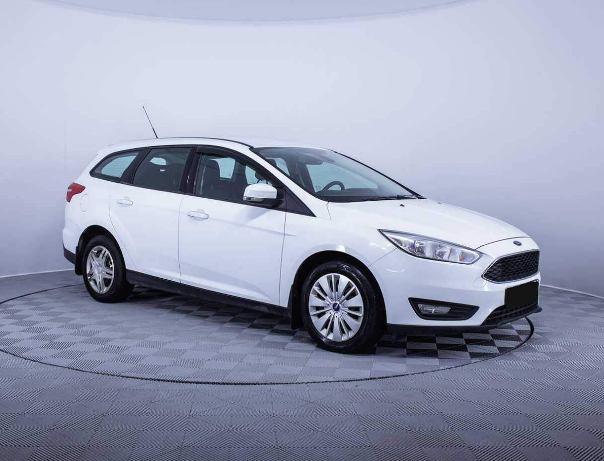 Купить Ford Focus с пробегом. Фото: #2