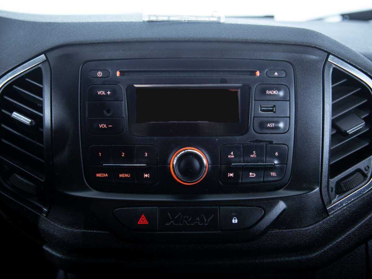 Купить Lada (ВАЗ) XRAY с пробегом. Фото: #16