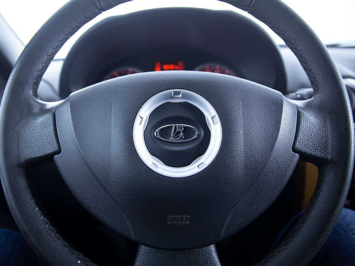 Купить Lada (ВАЗ) Largus с пробегом. Фото: #8