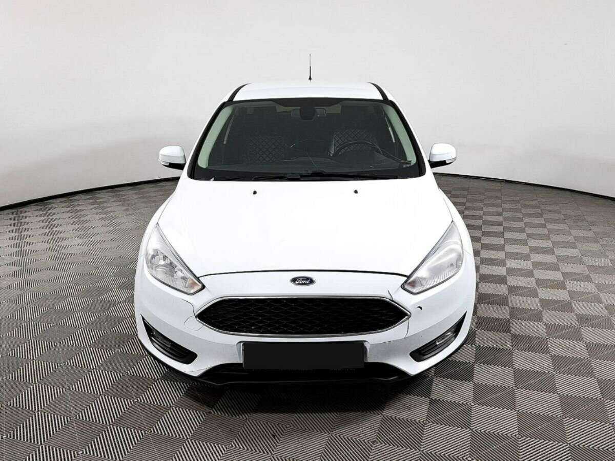 Купить Ford Focus с пробегом. Фото: #1