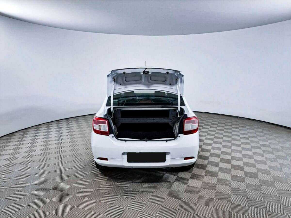 Купить Renault Logan с пробегом. Фото: #9