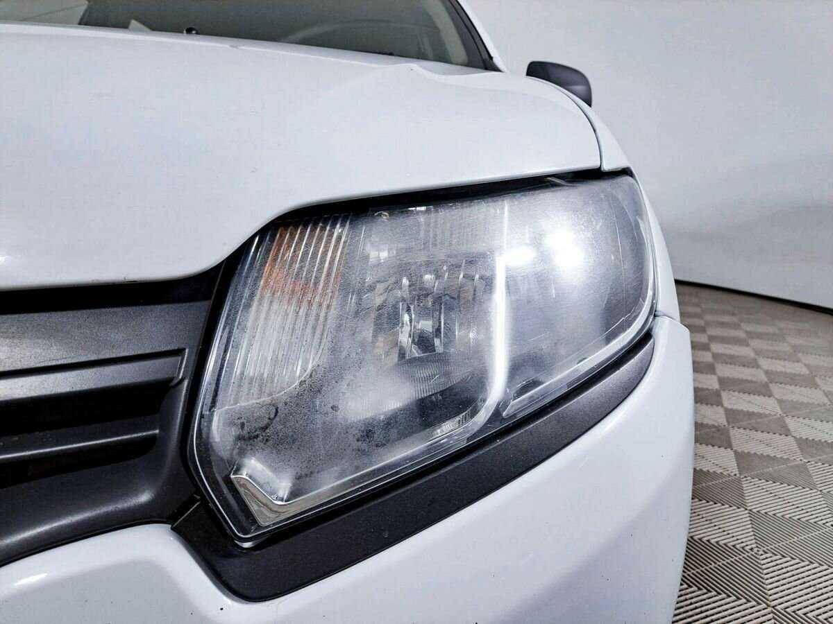Купить Renault Logan с пробегом. Фото: #16