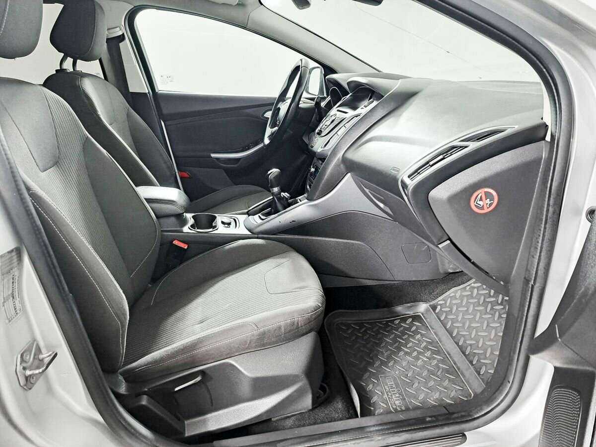 Купить Ford Focus с пробегом. Фото: #8