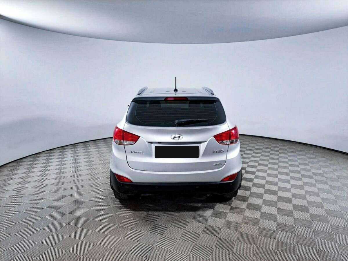 Купить Hyundai ix35 с пробегом. Фото: #5