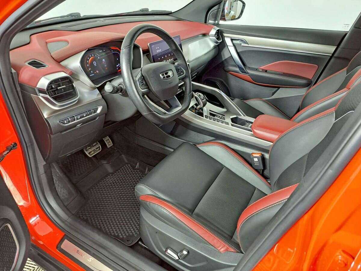 Купить Geely Coolray с пробегом. Фото: #13