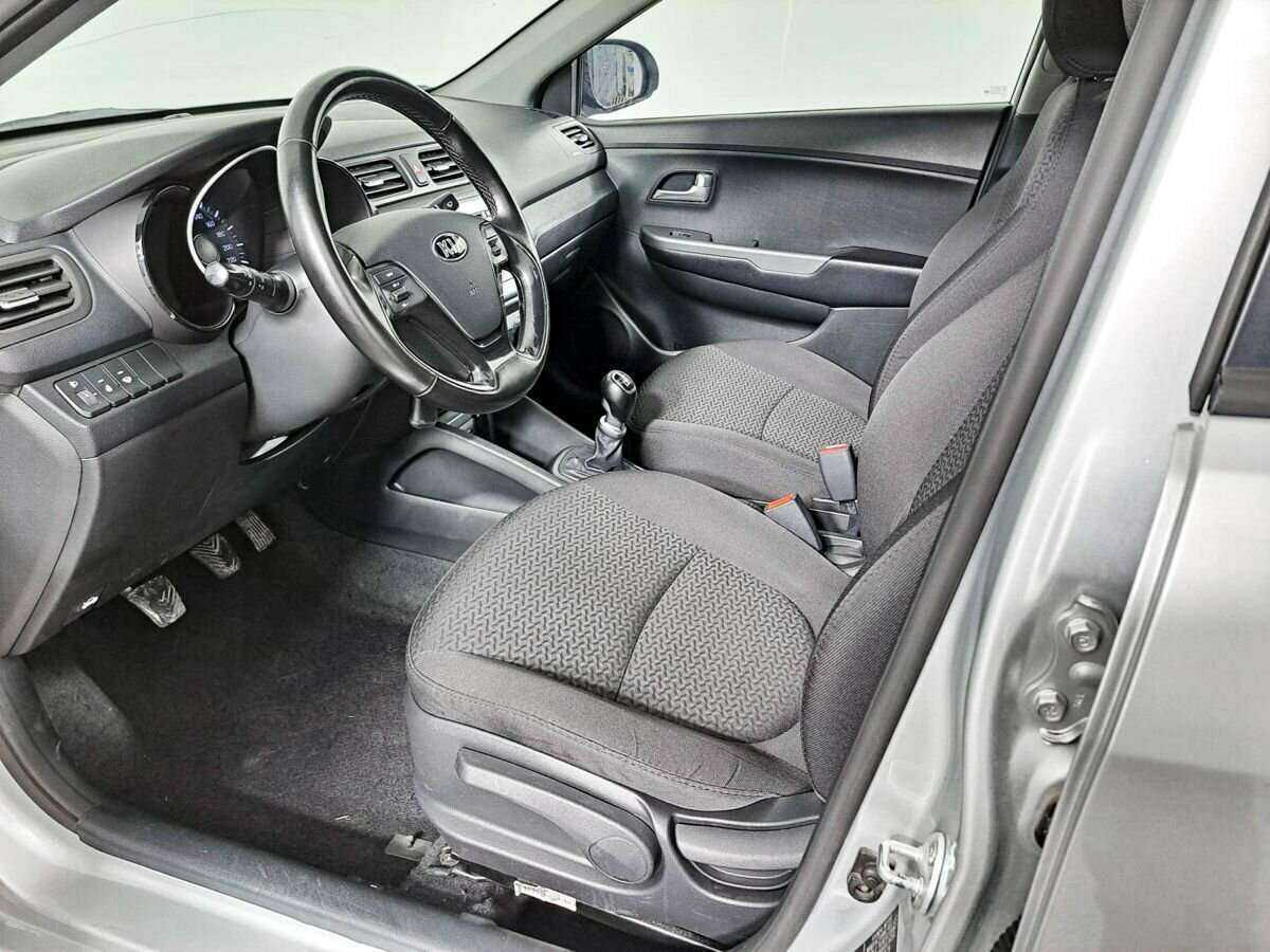 Купить Kia Rio с пробегом. Фото: #13