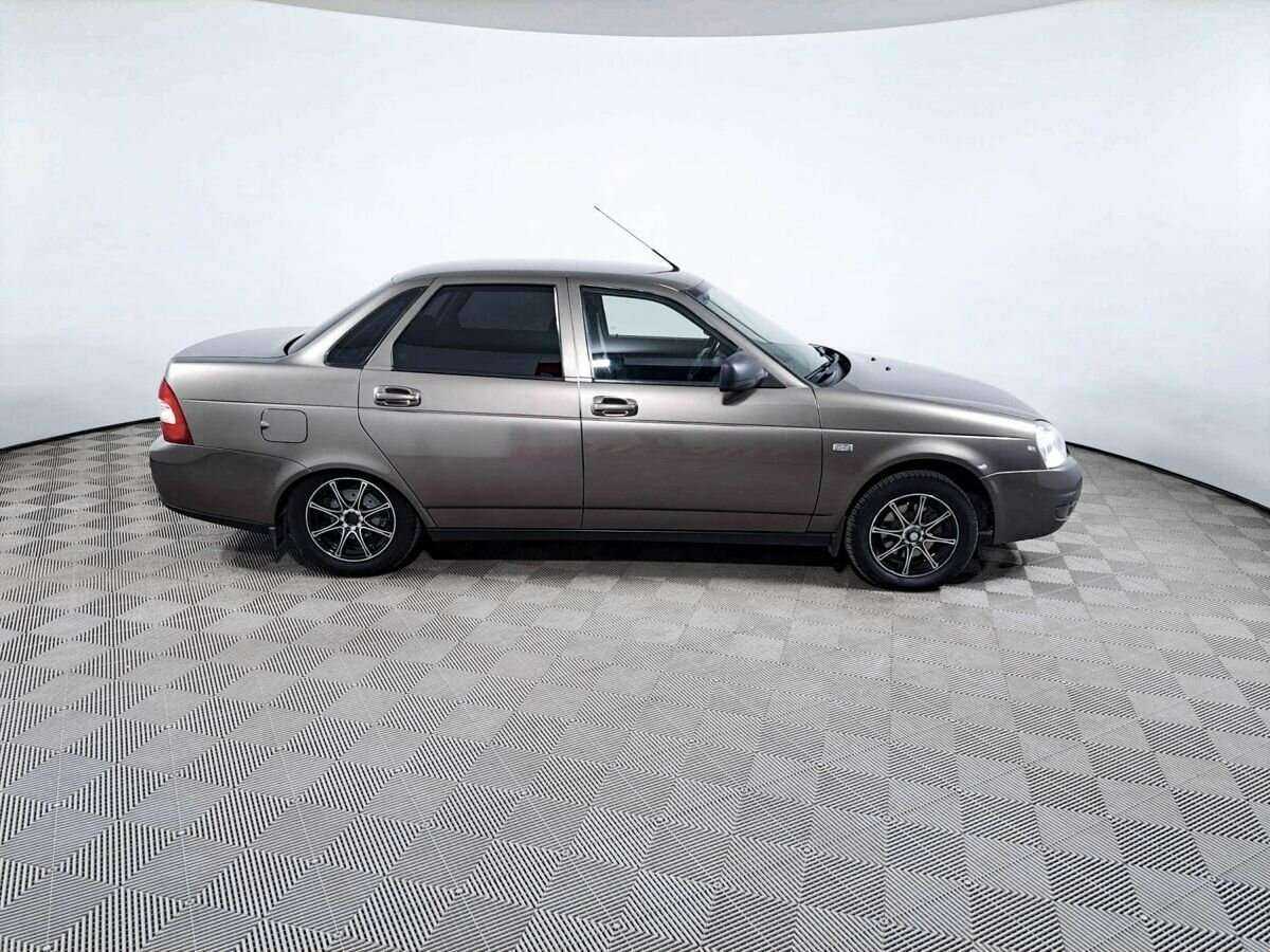 Купить Lada (ВАЗ) Priora с пробегом. Фото: #3