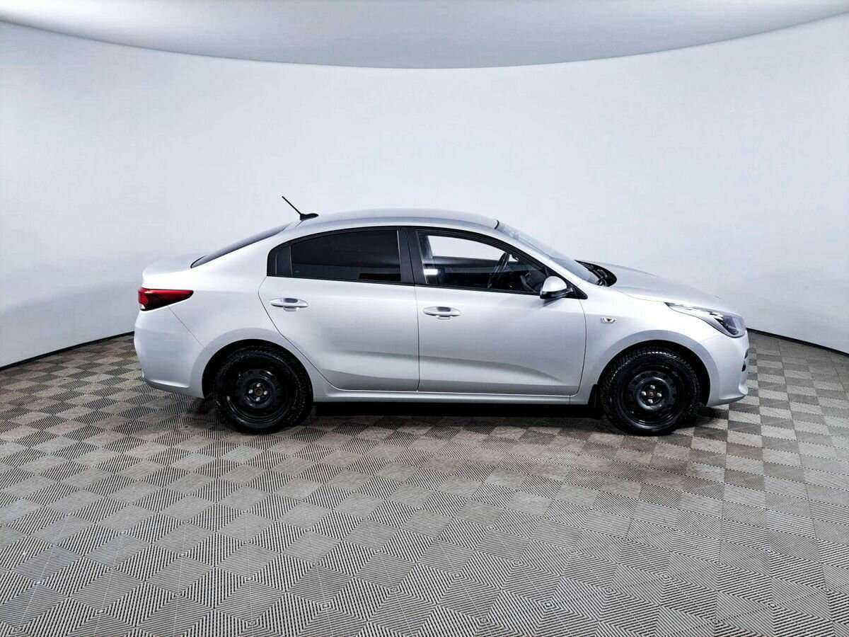 Купить Kia Rio с пробегом. Фото: #3