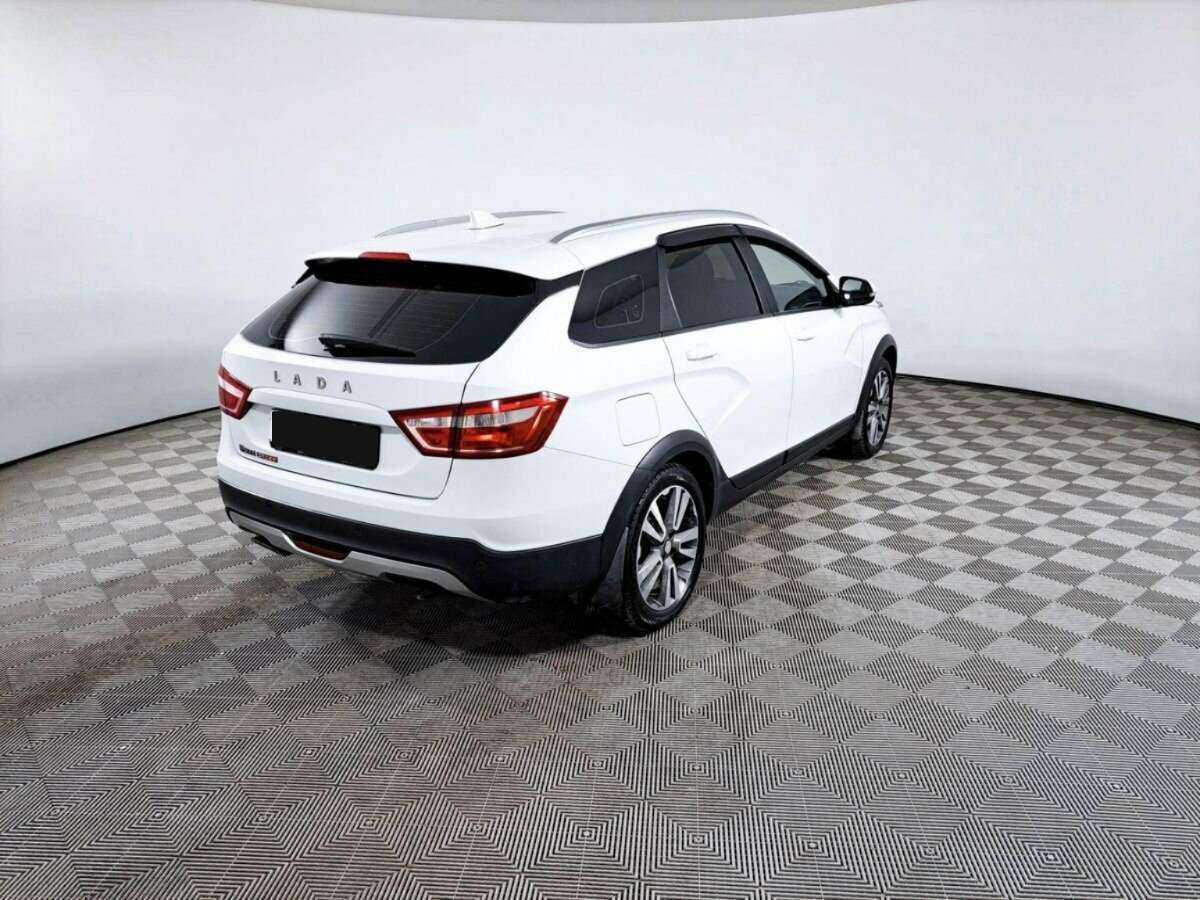 Купить Lada (ВАЗ) Vesta с пробегом. Фото: #4