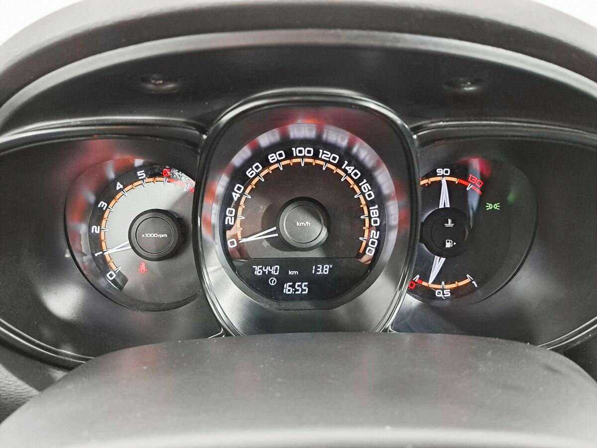 Продажа Б/У Лада (ВАЗ) Веста. Фото: #10