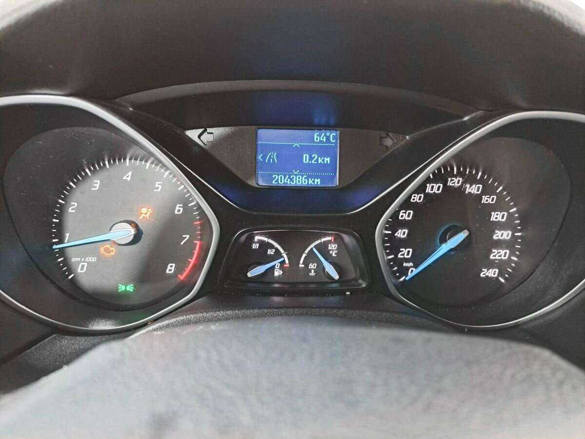 Купить Ford Focus с пробегом. Фото: #10