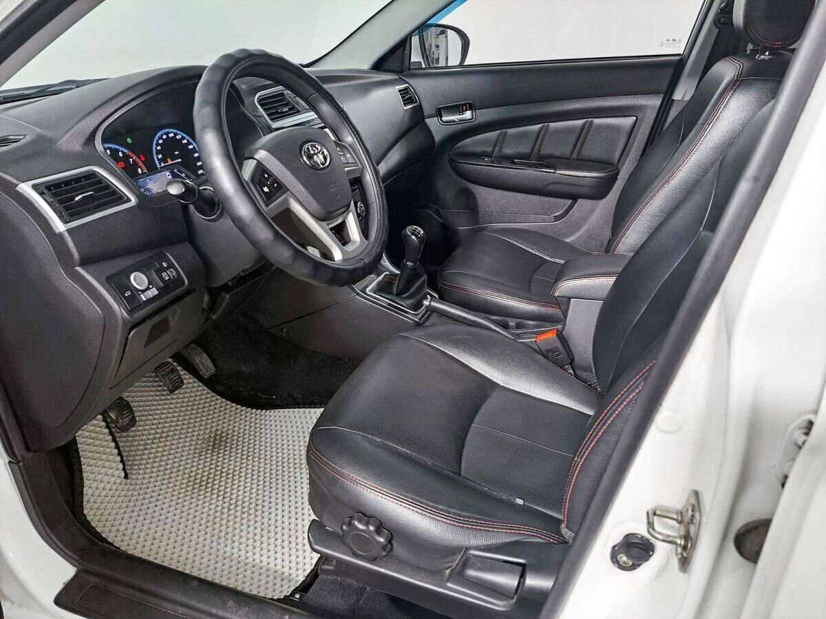 Купить Lifan Solano с пробегом. Фото: #13