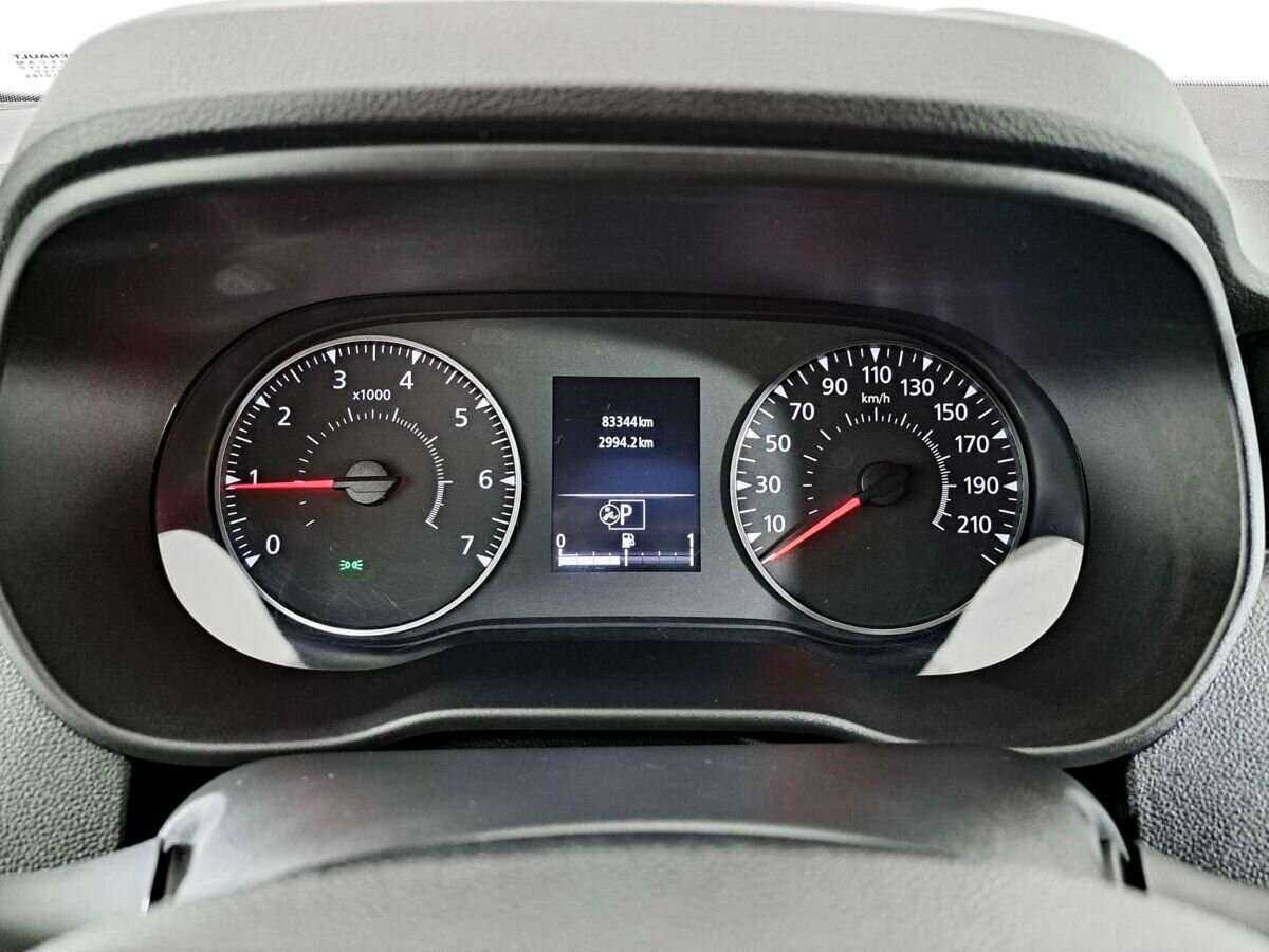 Купить Renault Duster с пробегом. Фото: #10