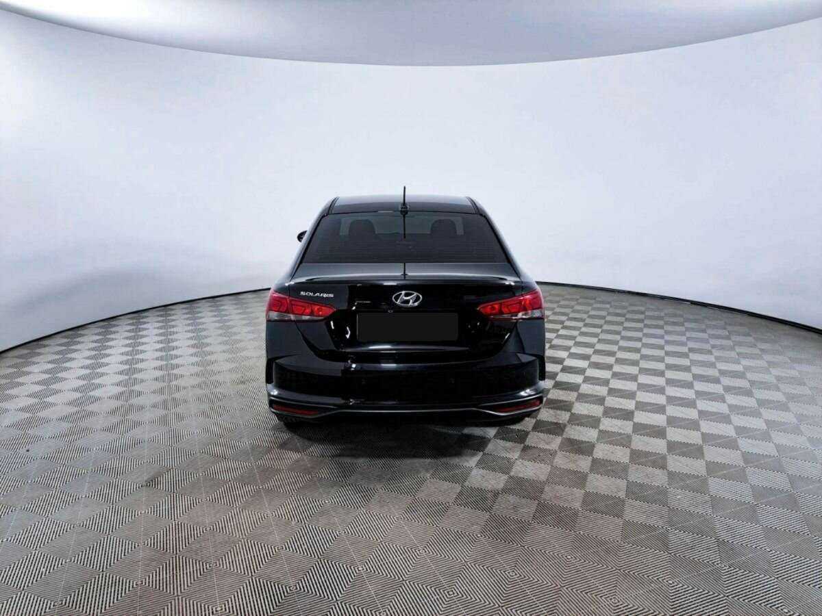 Купить Hyundai Solaris с пробегом. Фото: #5