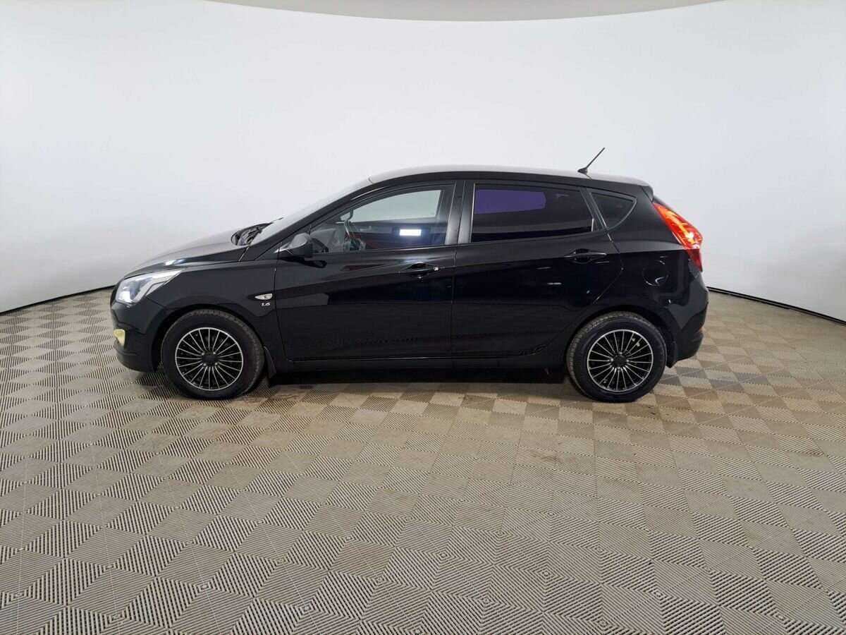 Купить Hyundai Solaris с пробегом. Фото: #7