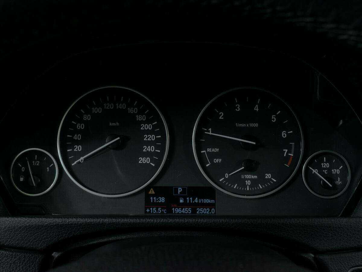 Купить BMW 3 серии с пробегом. Фото: #12