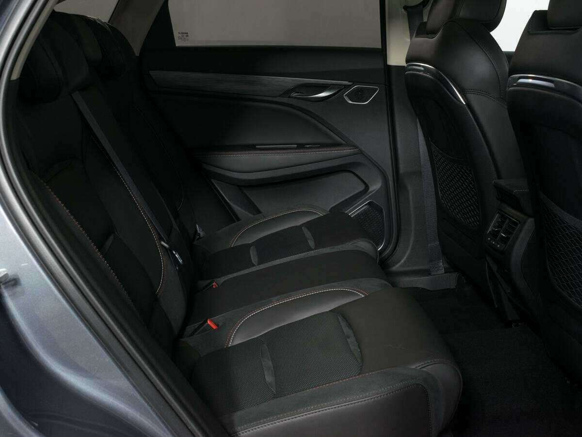 Купить Geely Tugella с пробегом. Фото: #9