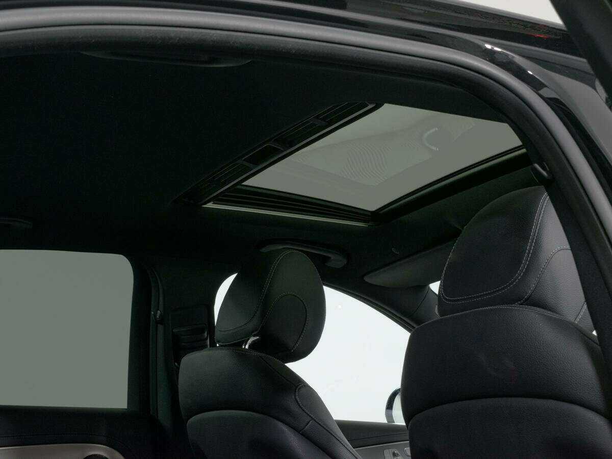 Купить Mercedes-Benz E-Класс с пробегом. Фото: #9