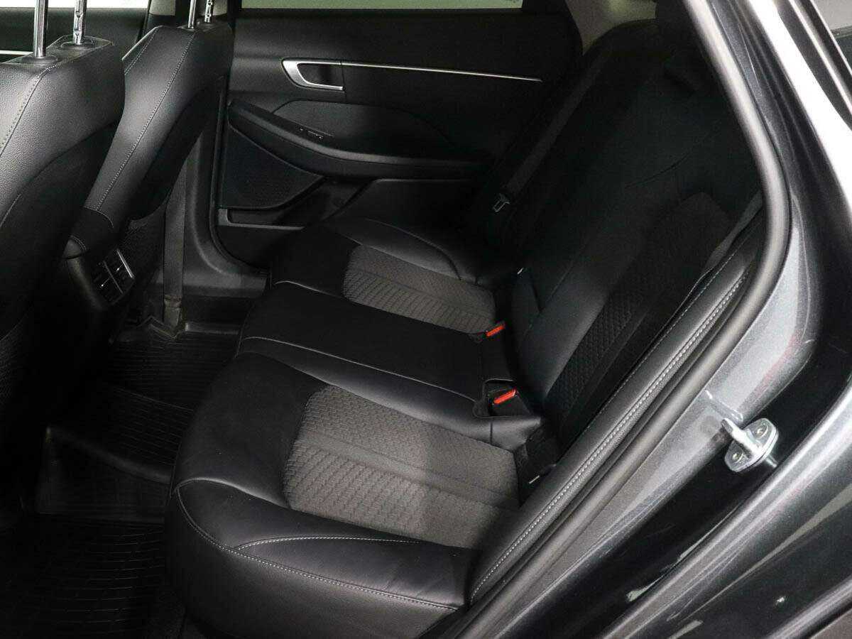 Купить Hyundai Sonata с пробегом. Фото: #7