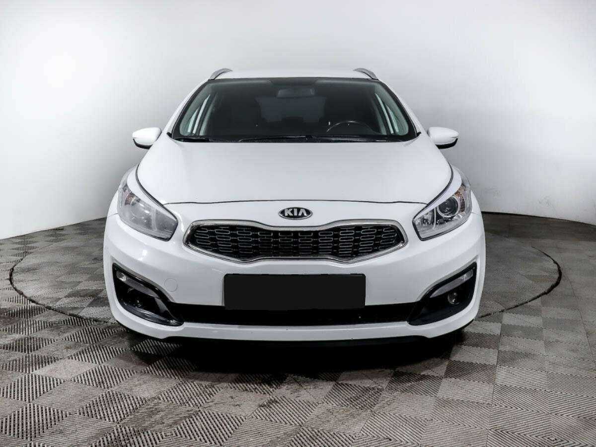 Купить Kia Ceed с пробегом. Фото: #1