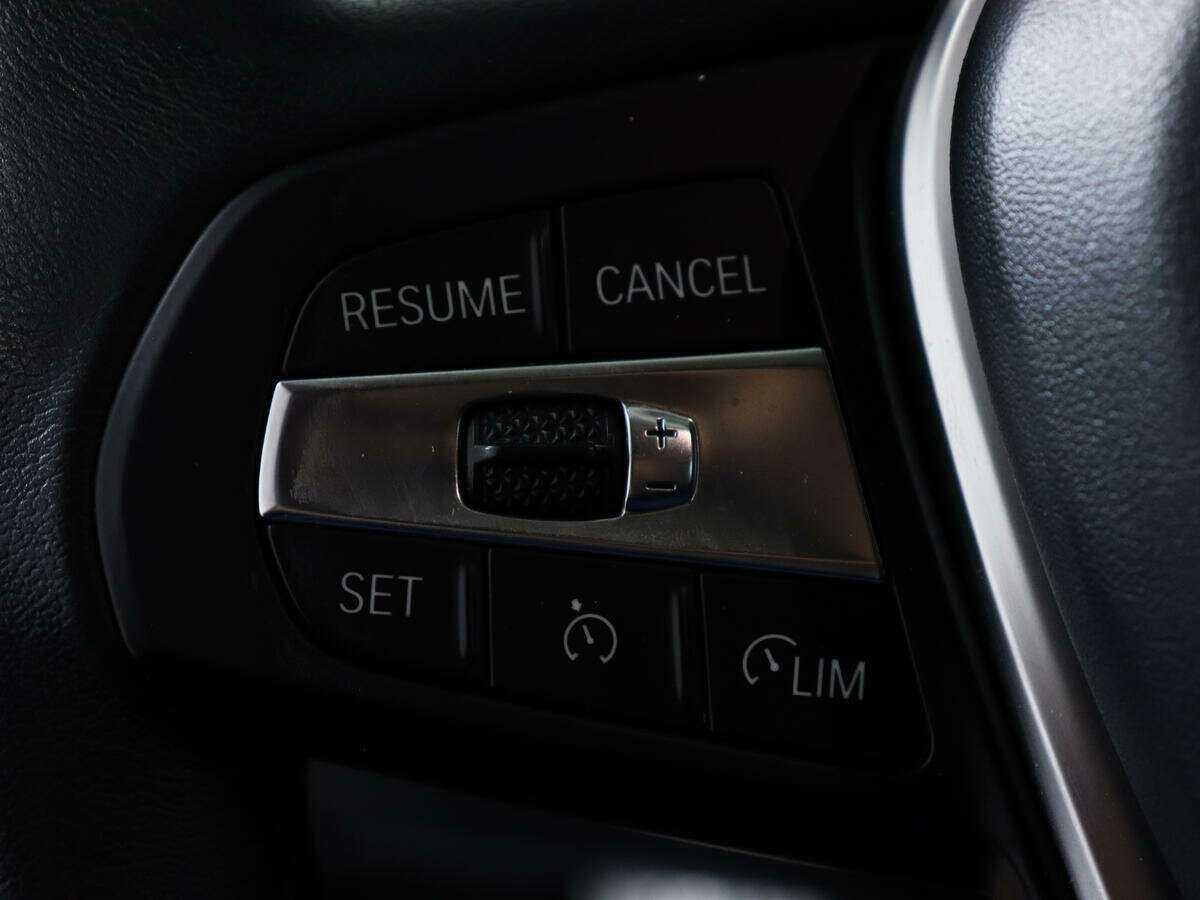 Купить BMW 3 серии с пробегом. Фото: #18