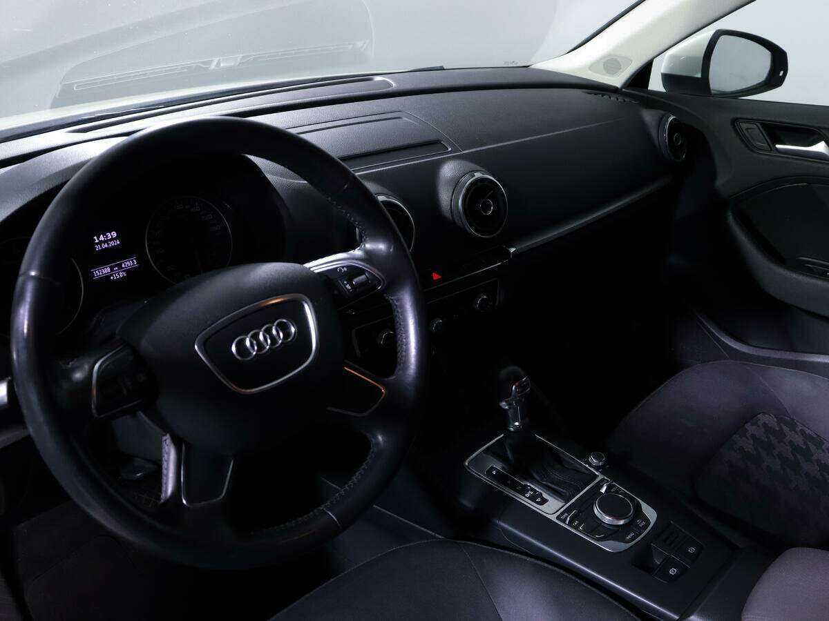 Купить Audi A3 с пробегом. Фото: #10