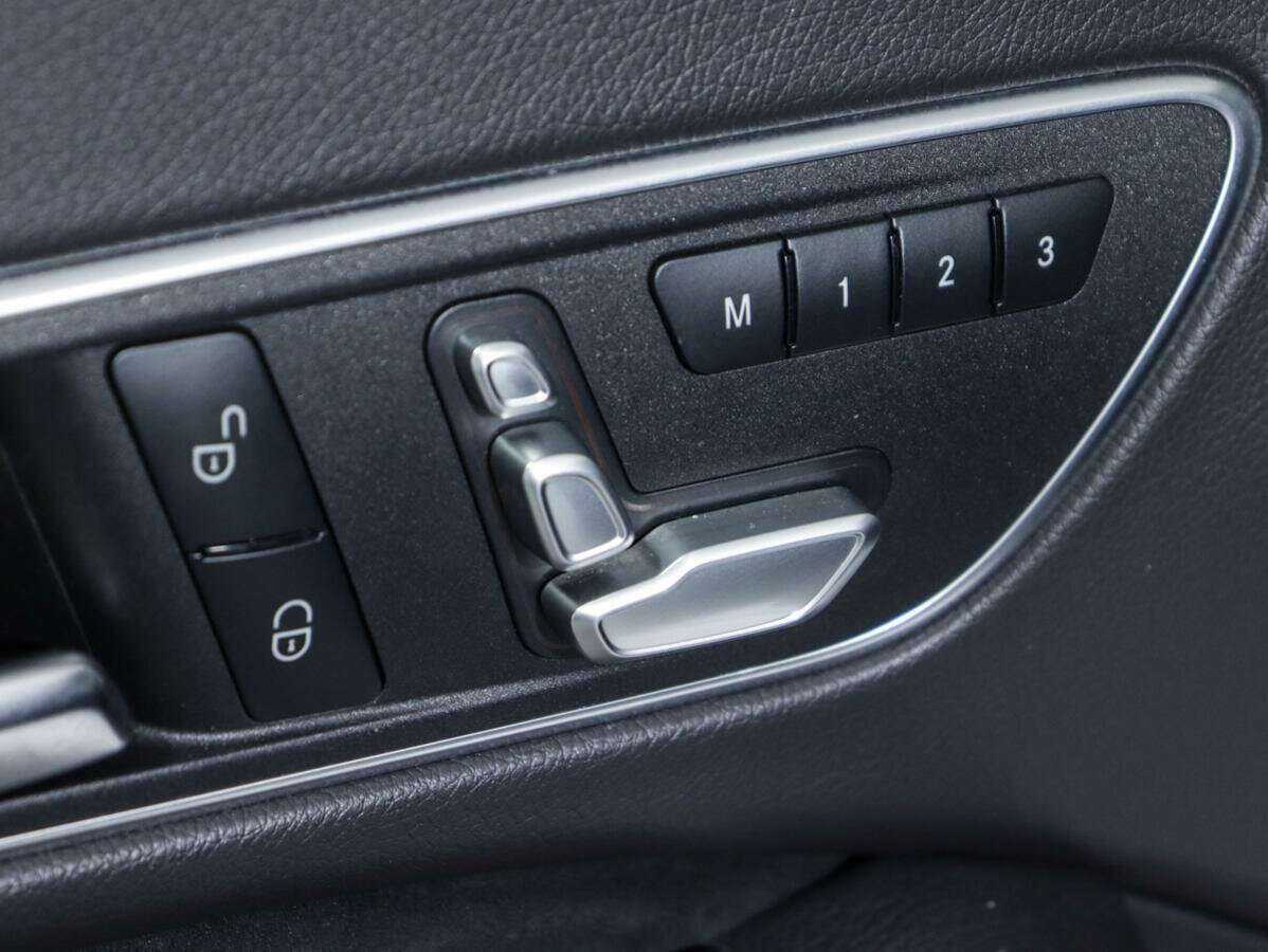 Купить Mercedes-Benz CLA с пробегом. Фото: #20