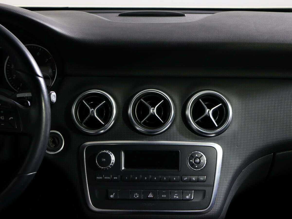 Купить Mercedes-Benz A-Класс с пробегом. Фото: #11