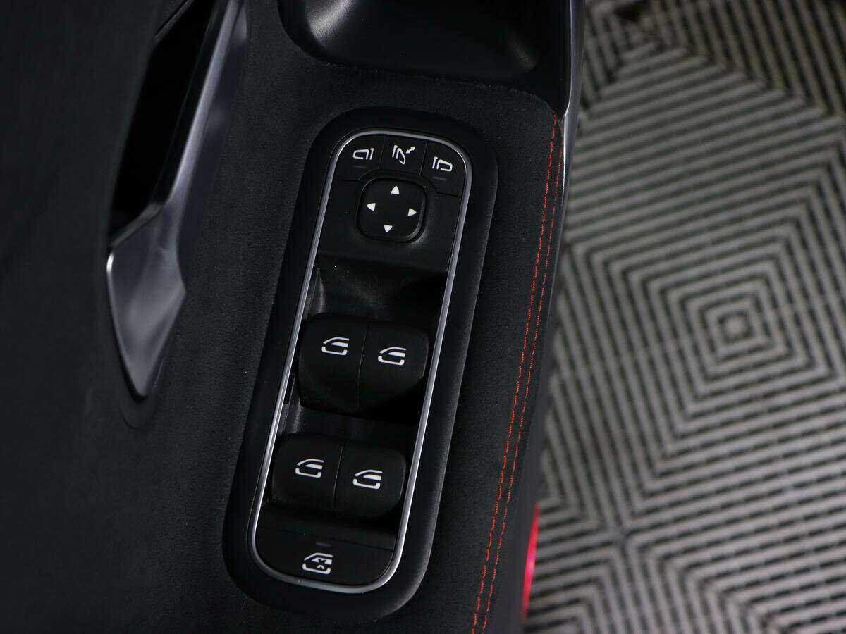 Купить Mercedes-Benz CLA с пробегом. Фото: #14