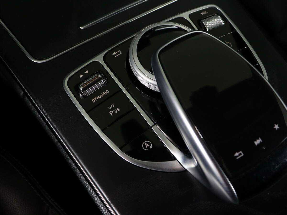 Купить Mercedes-Benz C-Класс с пробегом. Фото: #21