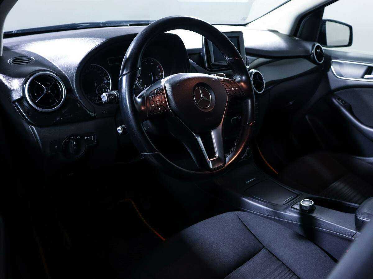 Купить Mercedes-Benz B-Класс с пробегом. Фото: #11