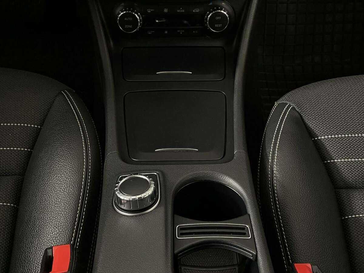 Купить Mercedes-Benz CLA с пробегом. Фото: #12