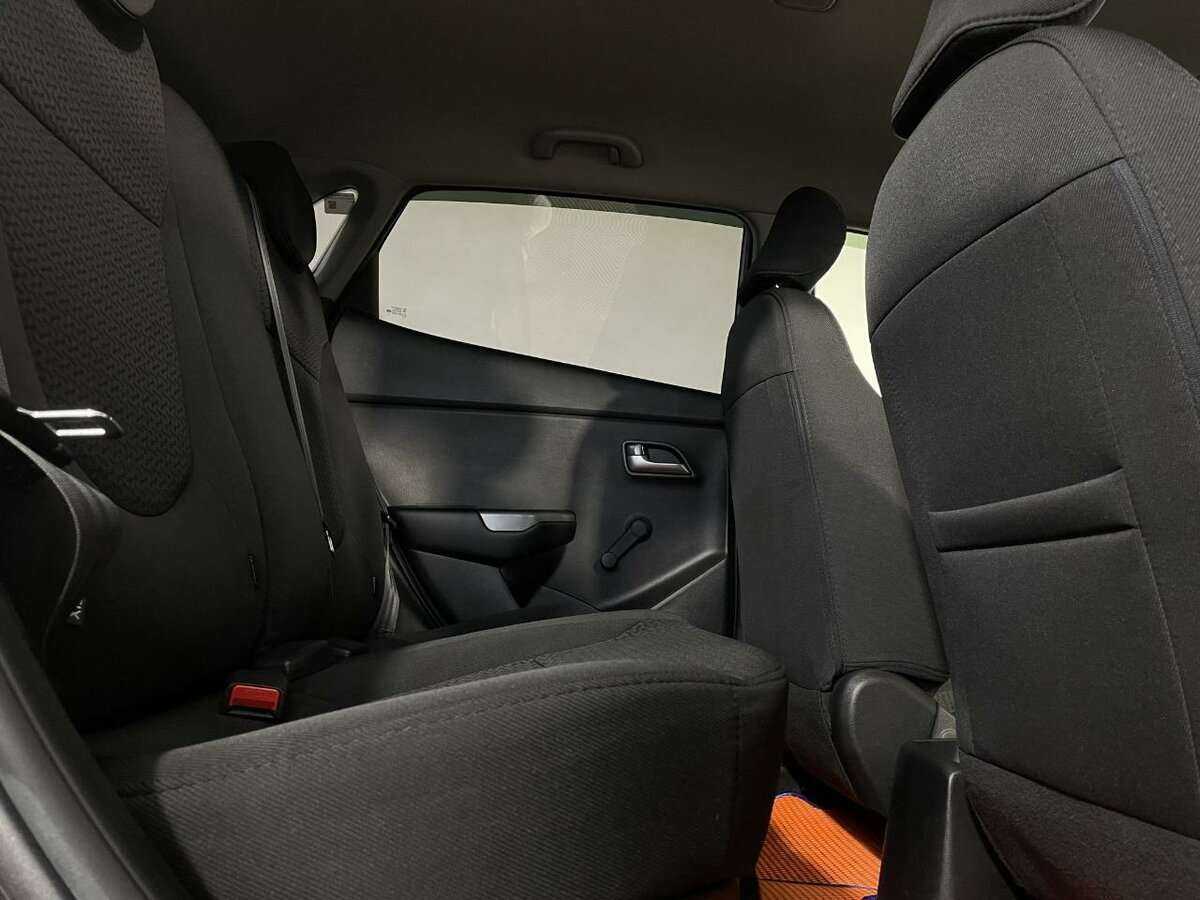 Купить Kia Rio с пробегом. Фото: #16