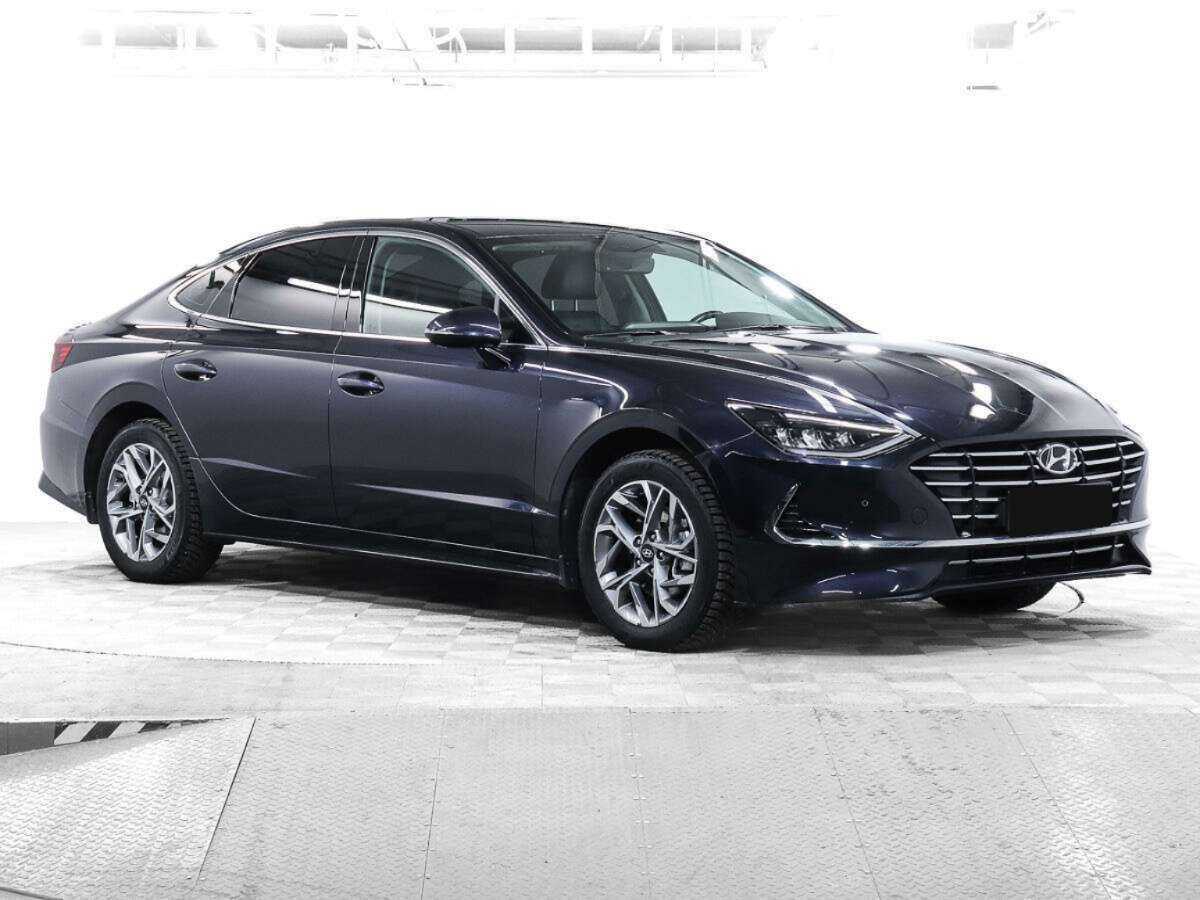 Купить Hyundai Sonata с пробегом. Фото: #2