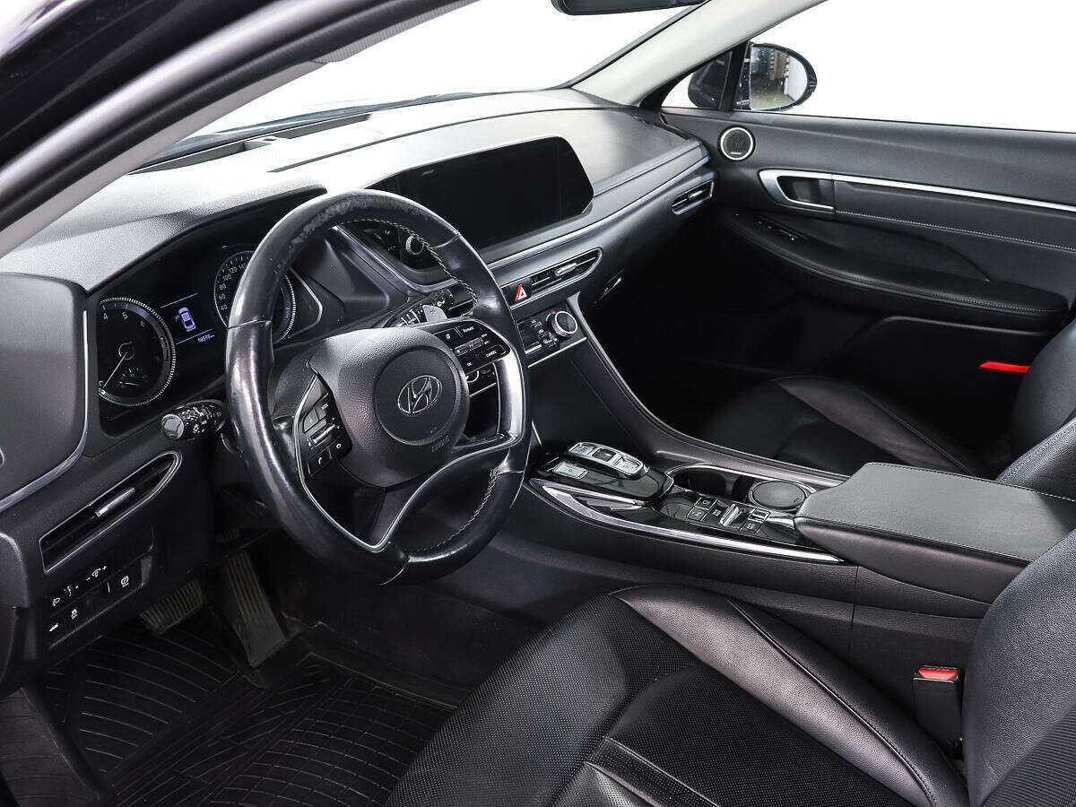 Купить Hyundai Sonata с пробегом. Фото: #12