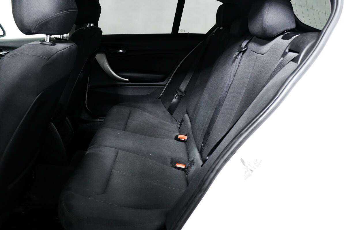 Купить BMW 1 серии с пробегом. Фото: #11