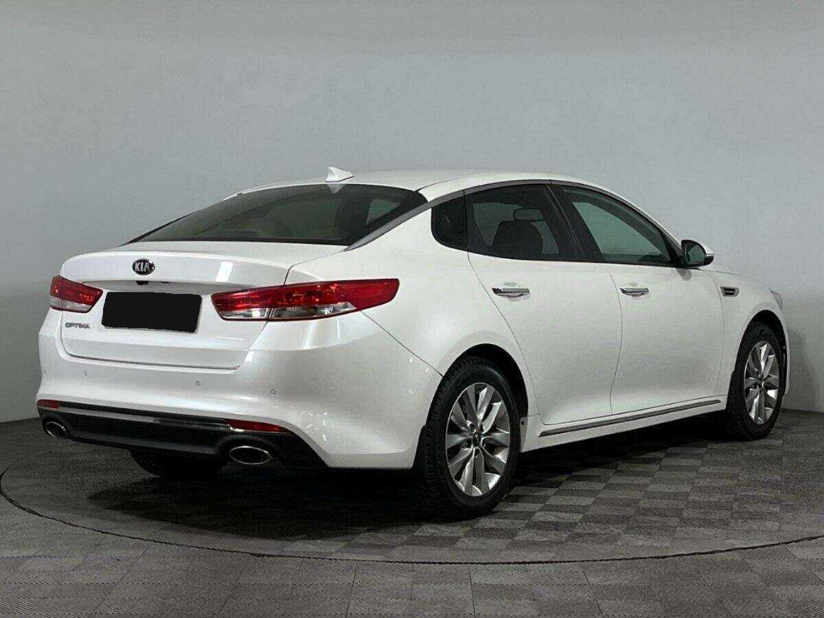 Купить Kia Optima с пробегом. Фото: #4