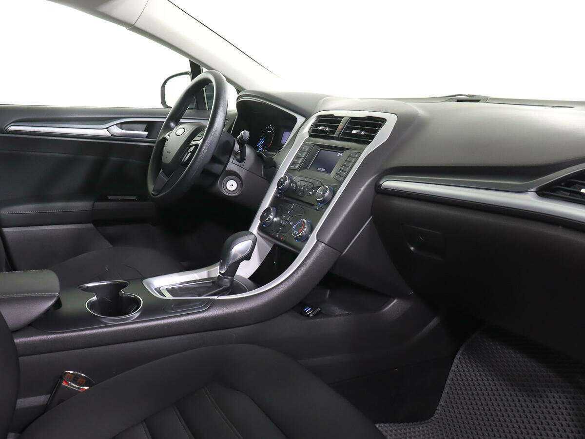 Купить Ford Mondeo с пробегом. Фото: #7