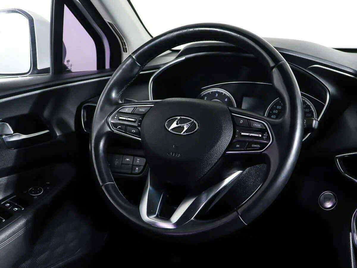 Купить Hyundai Santa Fe с пробегом. Фото: #16