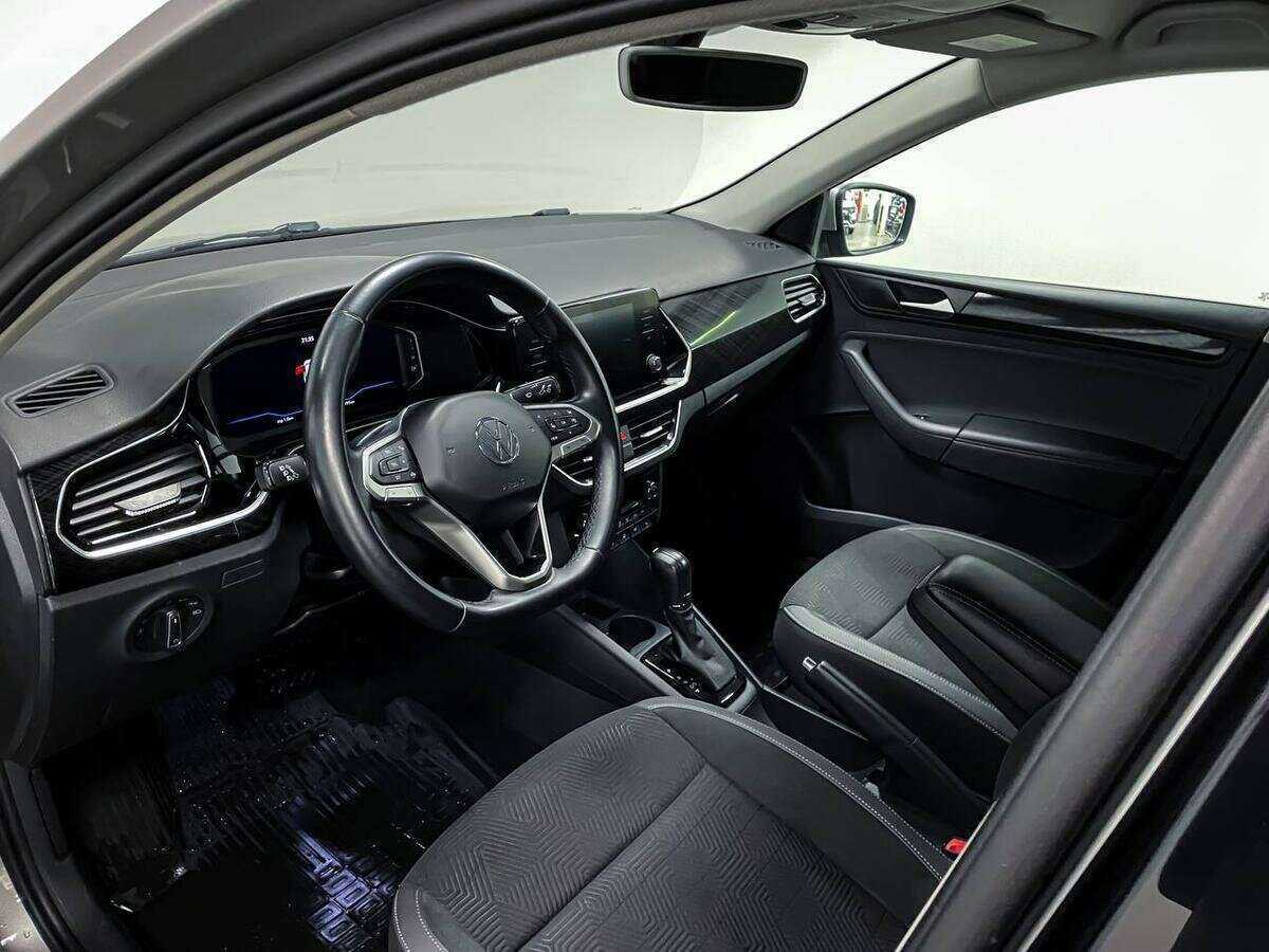 Купить Volkswagen Polo с пробегом. Фото: #7